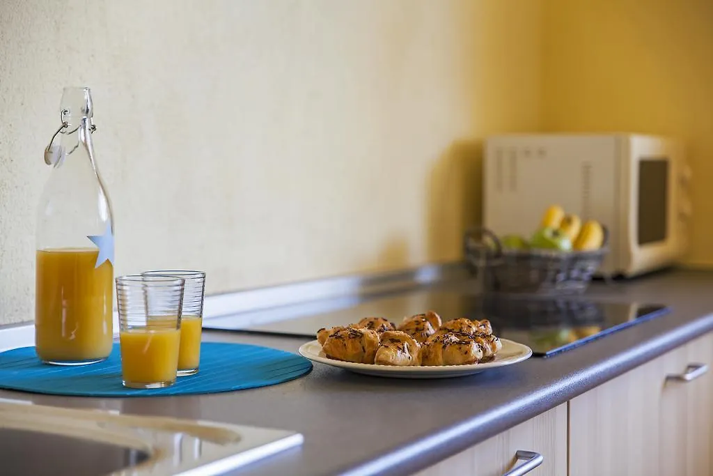 ל'אסטרטיט Rvhotels Apartamentos Heemstede 0*,